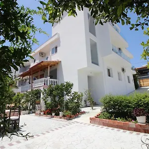  Guest house Ori Albania