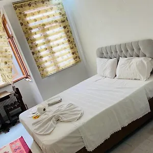 Oerge Suit Apart Istanbul